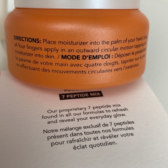 Saturday Skin moisturizing cream NEW! 50 ml./1.69 fl.oz. - Picture 10 of 15